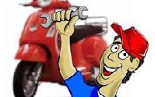 THỢ KỸ THUẬT SỮA CHỮA XE MÁY
